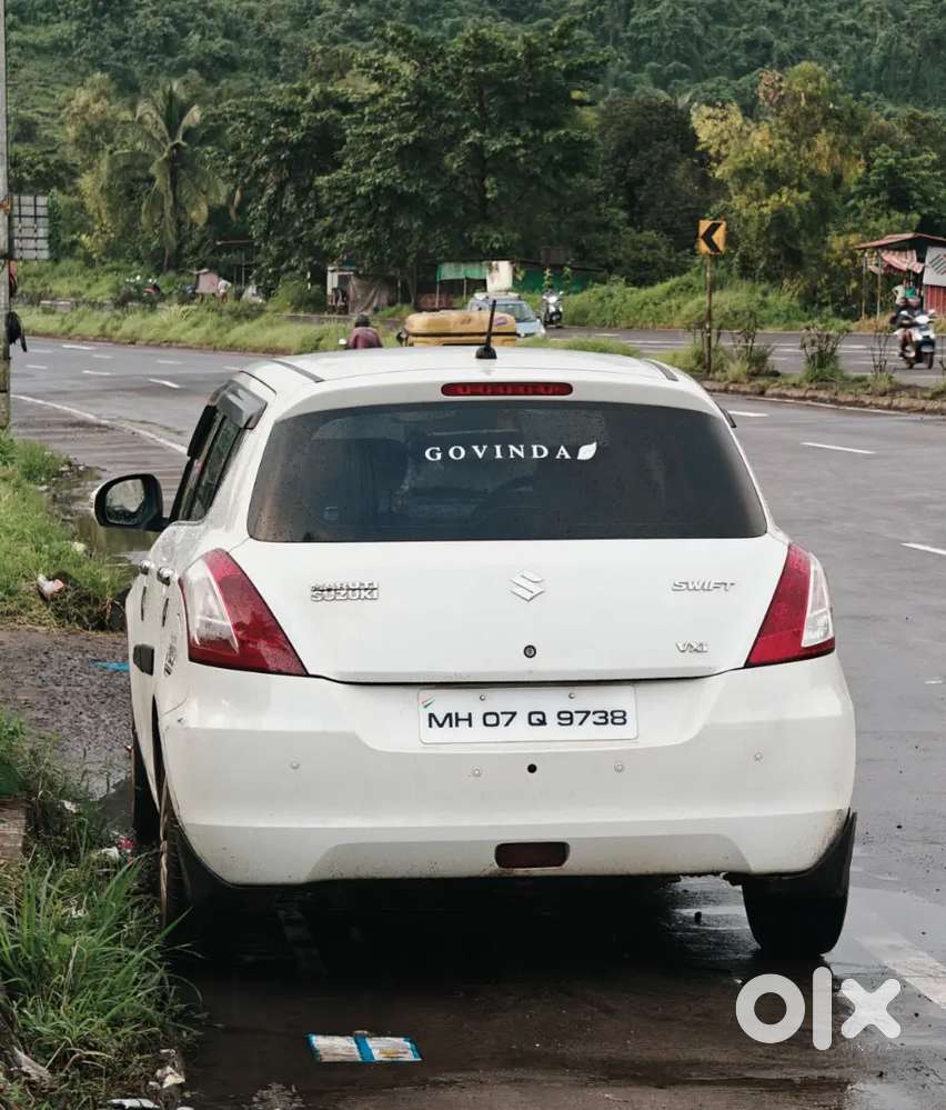 Maruti Suzuki Swift 2015 CNG & petrol 138000 Km Driven