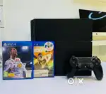 PS4 500gb 2 games 2 joystick