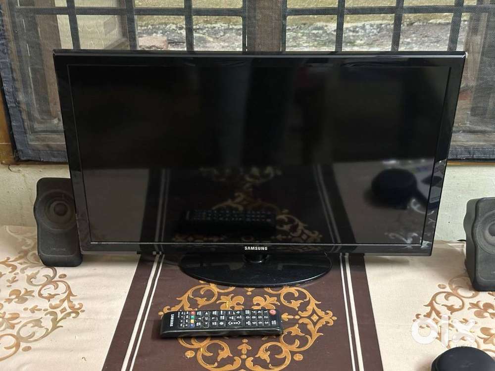 Basic computer set