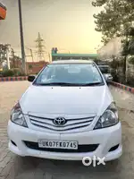 Innova 2009modal 2029tk velid koi kaamnhi gadi me