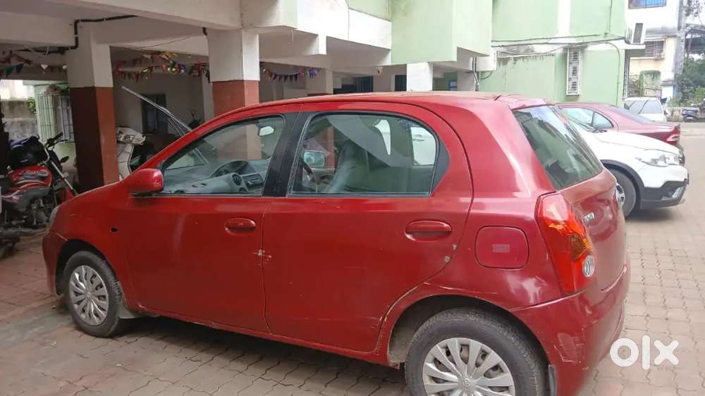 Toyota Etios Liva 2011 Petrol Well Maintained