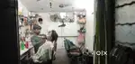 Saloon worker