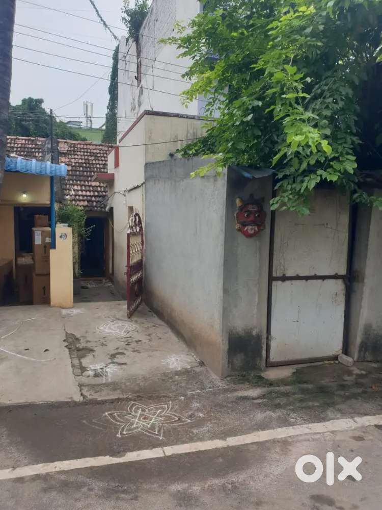 Salem ( Four roads main) house for sale.