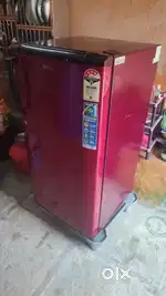 Orginal condition heir fridge new condition