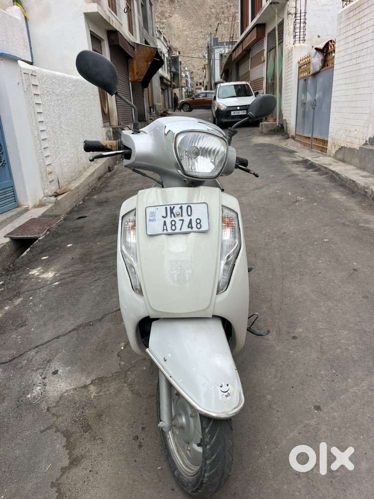 Access 125 / 2017 ending (October) negotiable (powerful engine)