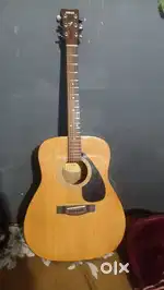 Guitar Acoustic yamaha f310