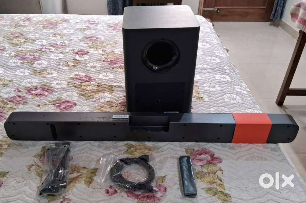 JBL Deep Bass 2.1 soundbar and woofer (unused)