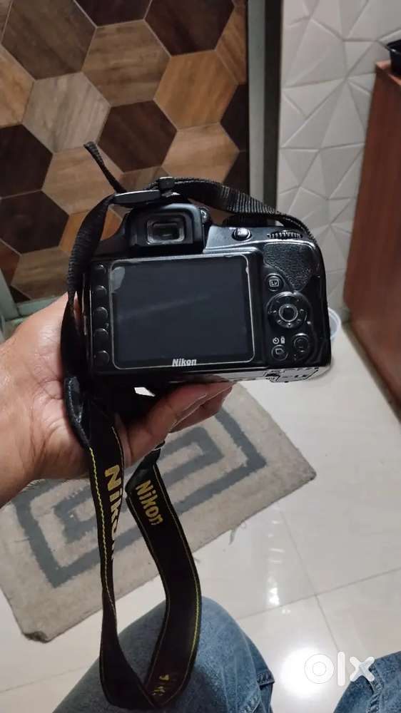 Nikon 3400d with 18-140mm lence