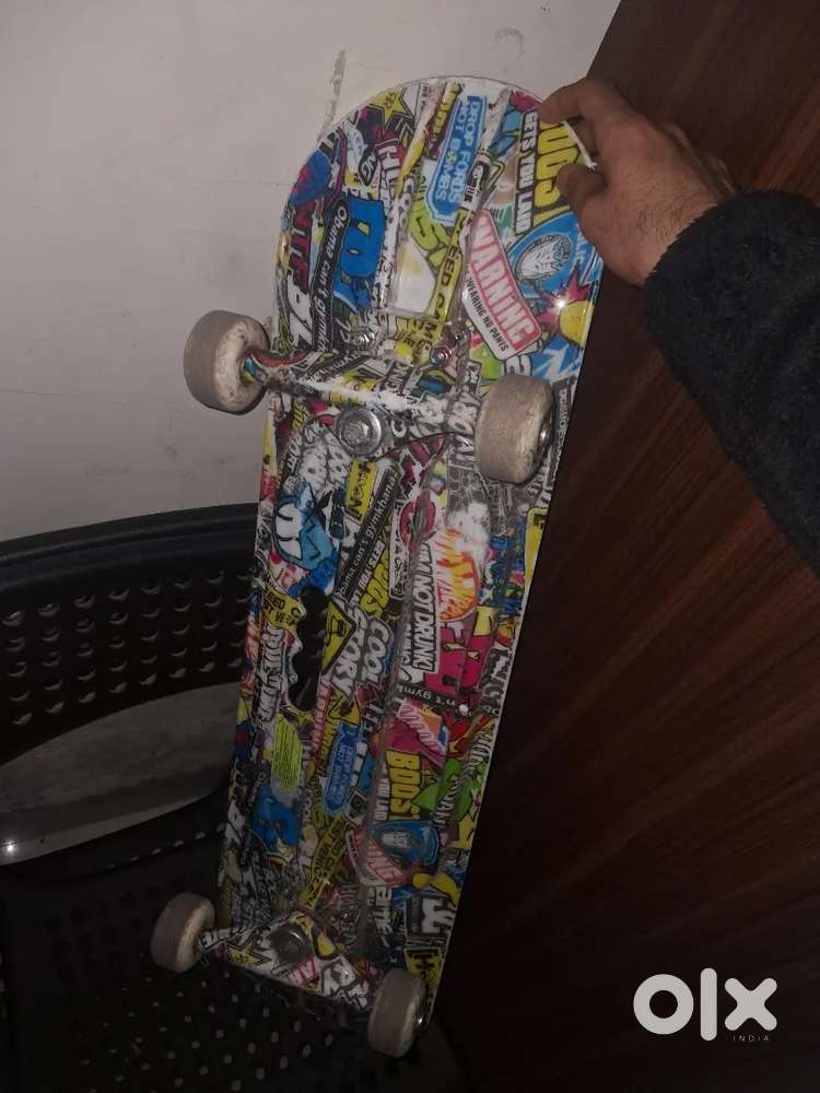Skate board