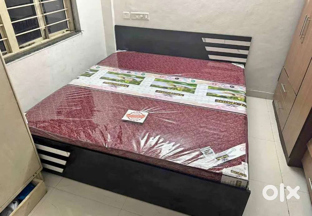 Bed wooden bed Queen size bed non Storeg bed brand new