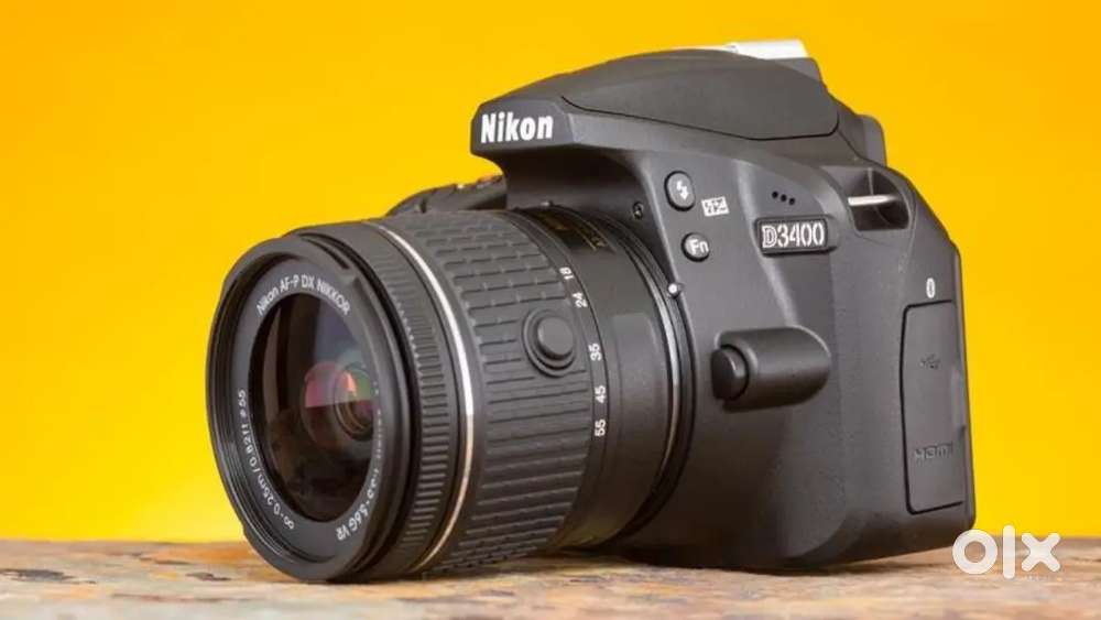Nikon D3400 DSLR Camera & Lens