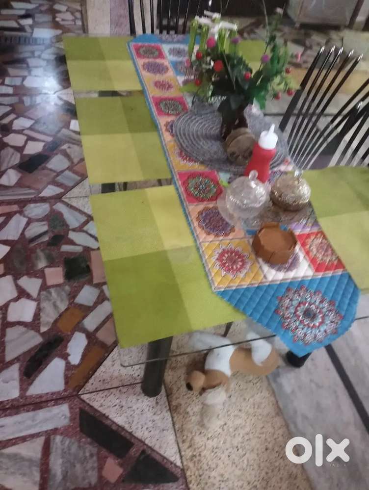 Urgent sell for Dinning table