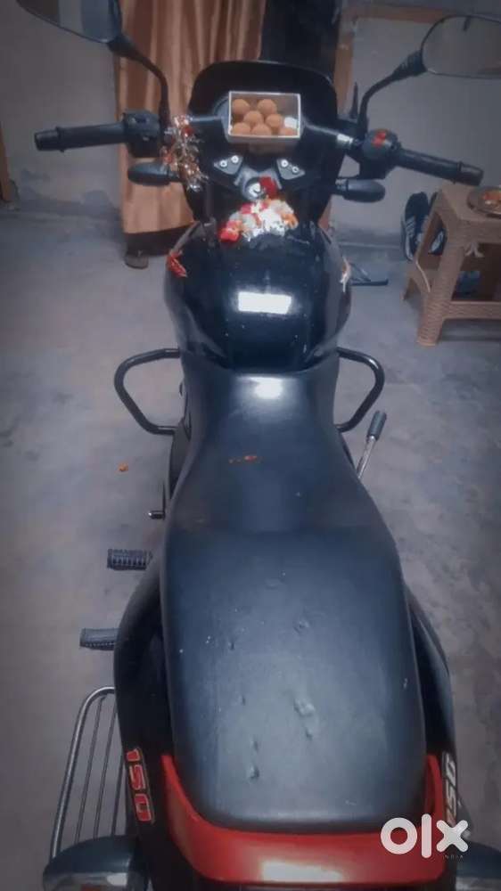 Good condition no damage 2019 October last ka hai