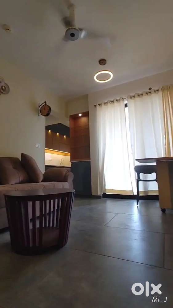 1 bhk semi furnished flat near  vytilla metro station