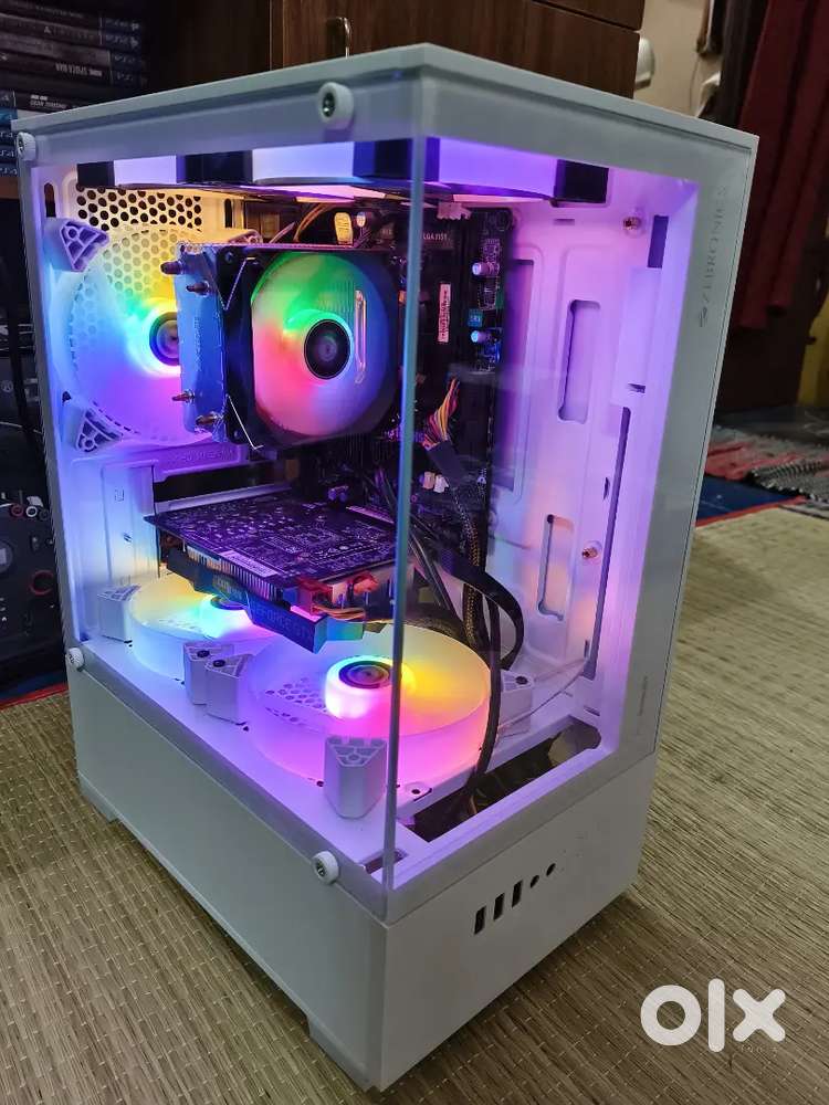 Acer mother board i38th gen 10504 gb graphic card 8gb