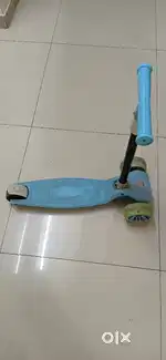 Kid's Scooter with light
