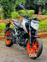 Mint condition KTM duke 125cc