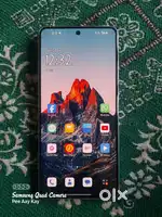 Oneplus 13r 12gb 256gb only 17 days old with all accessories.