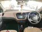 Hyundai i20 2016 पेट्रोल 27 Km Driven