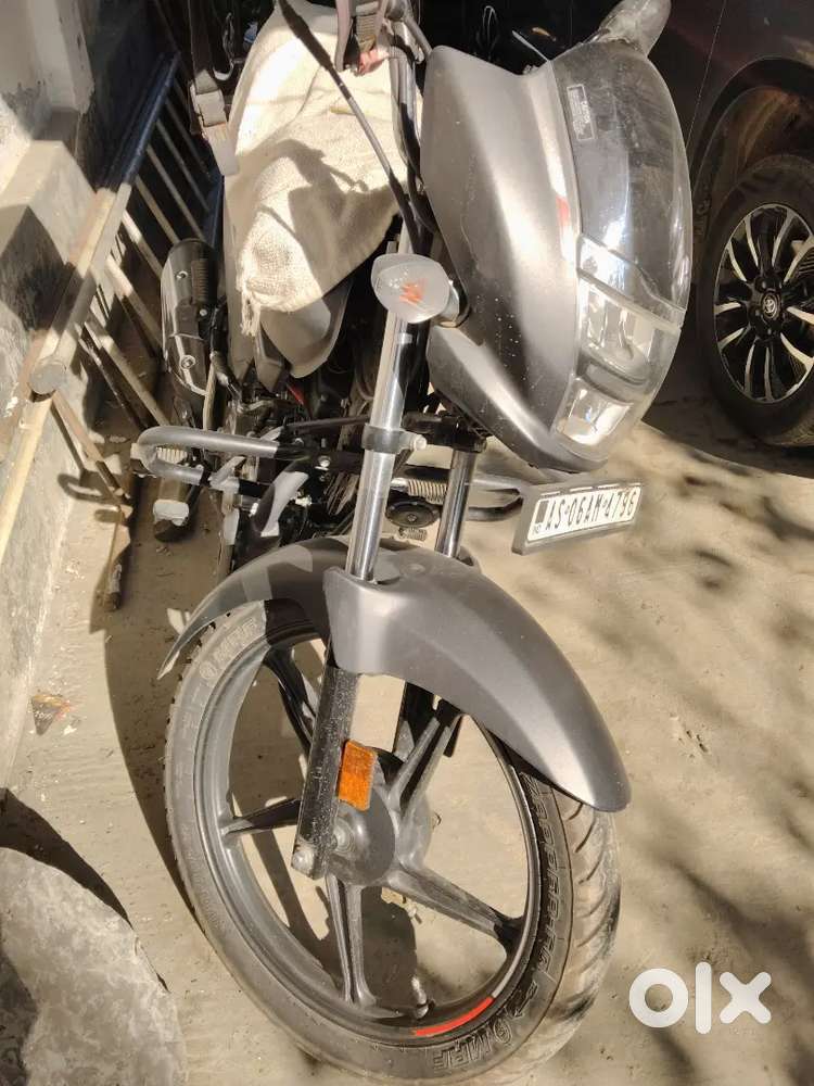 One hand good condition bike