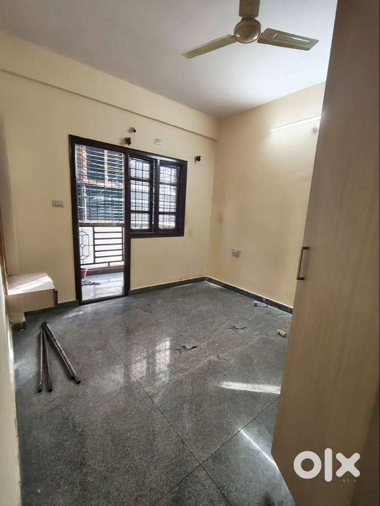 2BHK Semi-Furnished Apartment for Lease in JP Nagar