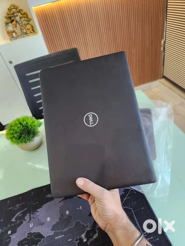 Dell Latitude 3400 Comercial Series Laptop with Core i5 8th generation