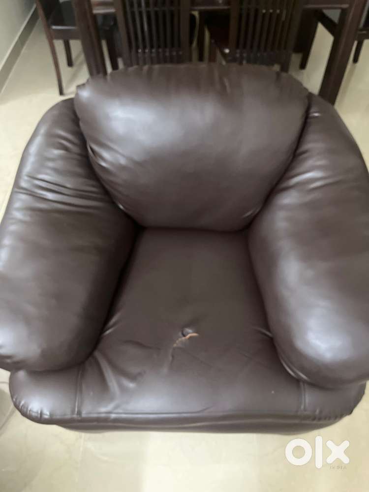 Sofa set 3+1+1