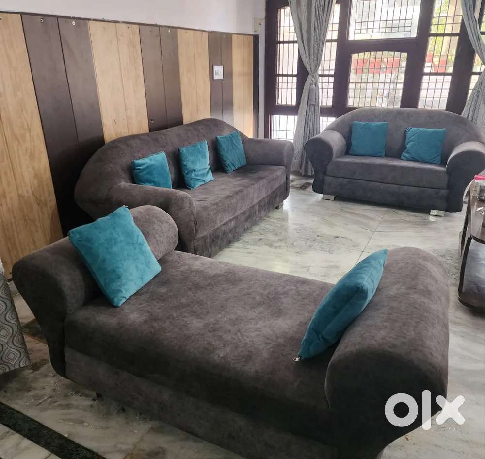 Sofa set - 7 seater (3+2+2)