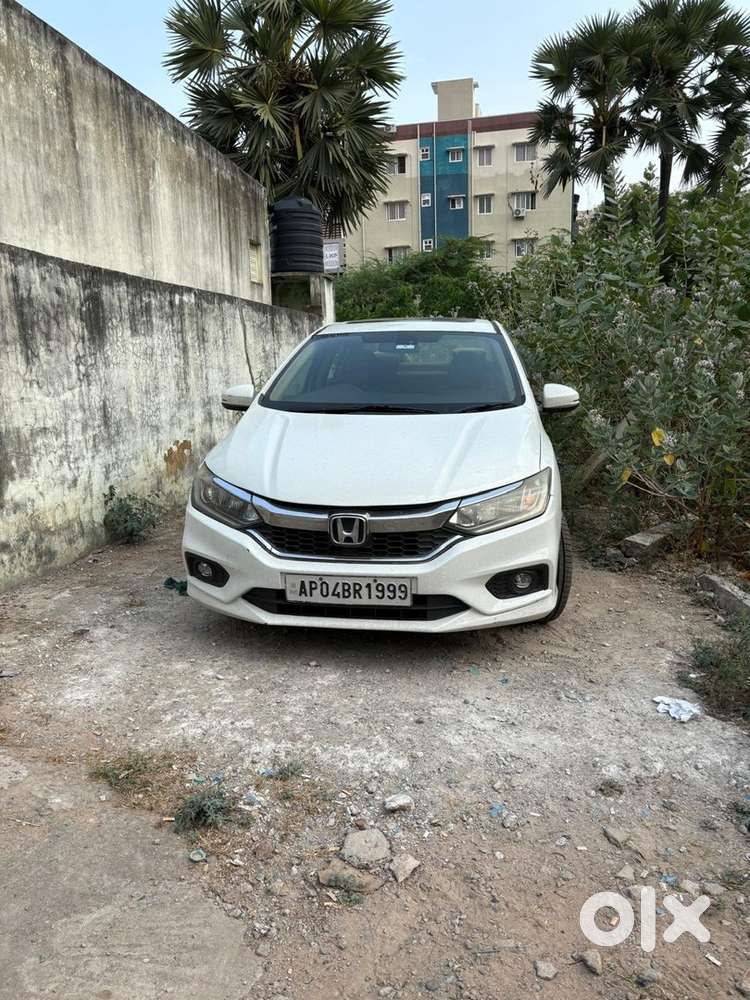 Honda City ZX 2017 Diesel Well Maintained