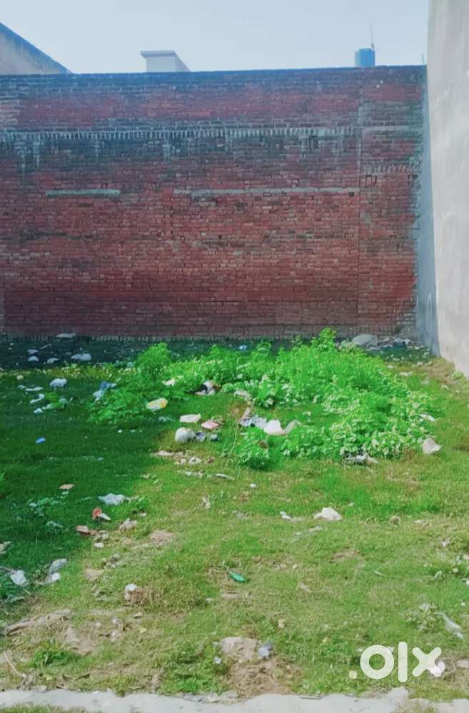 1000 sqft area near budheshwar mandir and road far from 150 meter