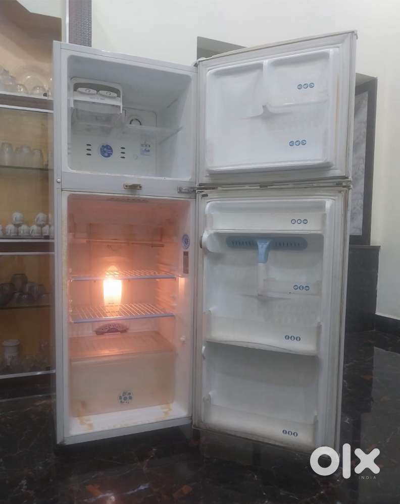LG Refrigerator 232 ltr