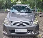 Toyota Innova 2009-2011 2.0 VX 8 STR, 2011, Diesel