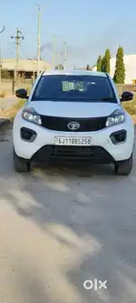 Tata Nexon 1.2 Revotron XMA AMT, 2019, Diesel