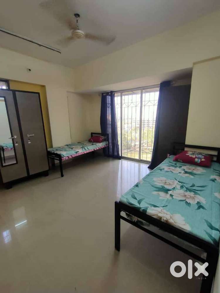 no brokerage paying guest available Thane West