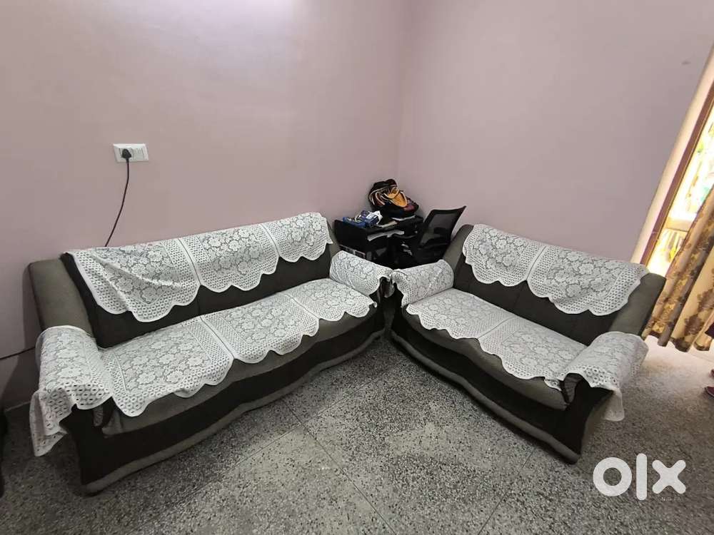 7 SEATER SOFA WITH Computer TABLE