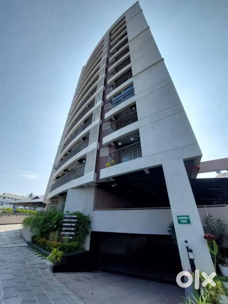 2BHK FULLY FURNISHED FLAT EDAPPALLY LULU HYPER MARKET 22000