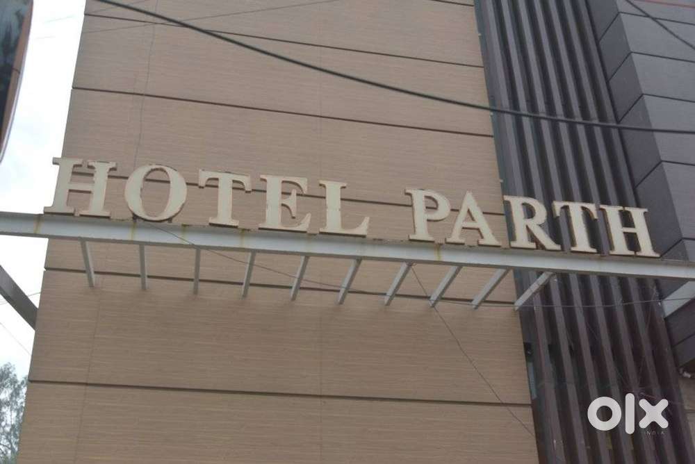 persnol asstiant required only for girls finanace dept