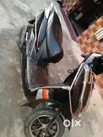 Electric scooty maxim