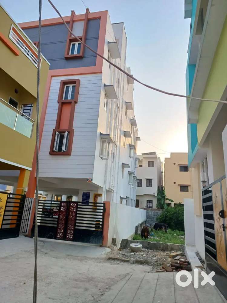 MEDAVAKKAM PREMIUM Indipendent Duplex Villa
