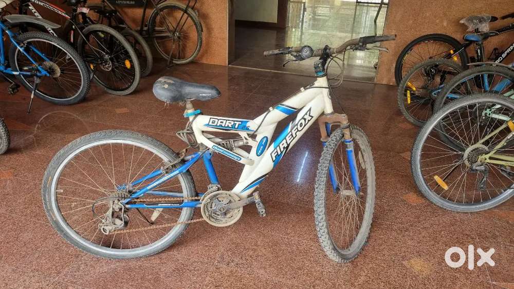 White color fire fox bicycle with 5 gear tyre was changed 2 year back