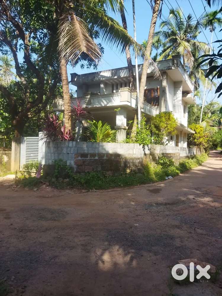 House for sale... Good contitation