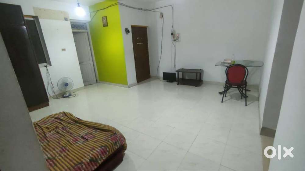 Require Female roommate for 2 bhk Flat in Ribander.