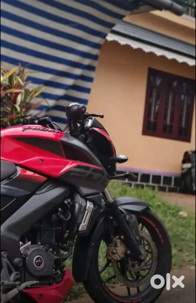 Ns200 brand new condition urgent sell