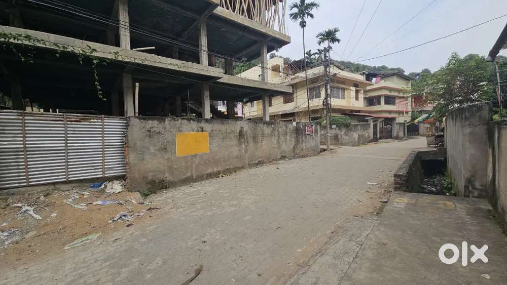 Space available at ground floor for godown/karkhana