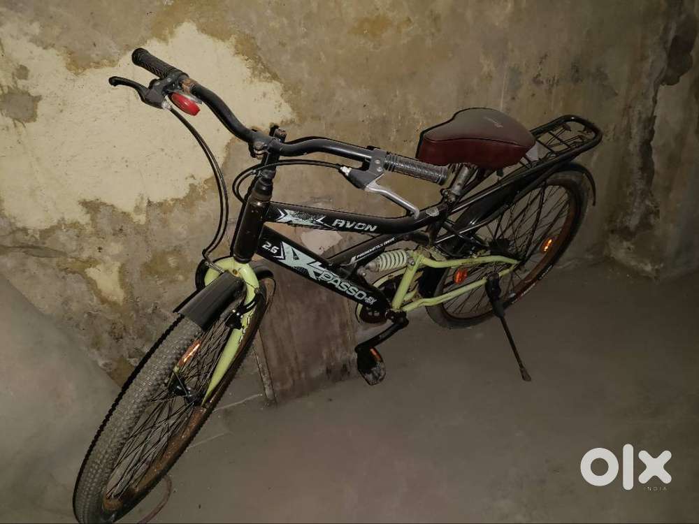 Avon Cycle Black and Green Colour