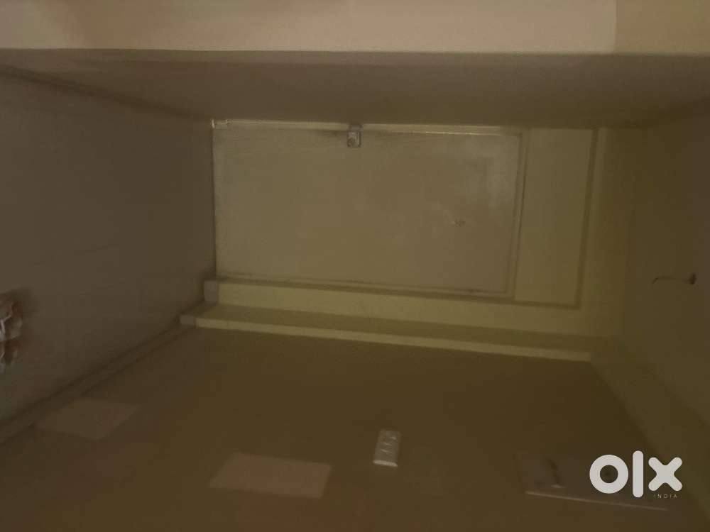 Semi furnished flat with TV , AC , almirah, sofa etc