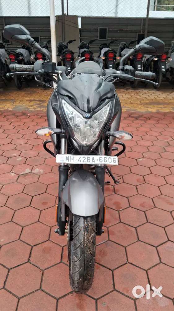 Baja pulsar Ns200 Age 06 Years
