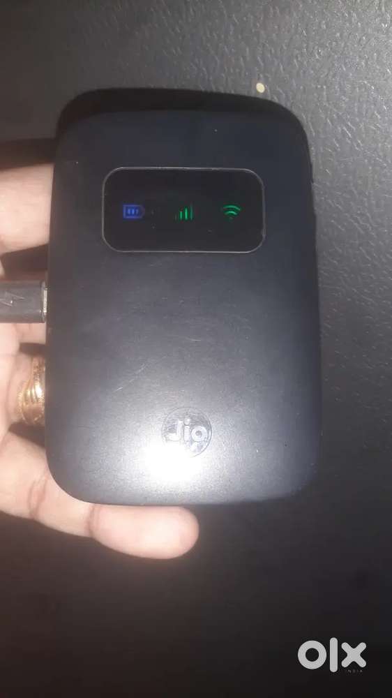 JioFi wifi hotspot router latest model with charger