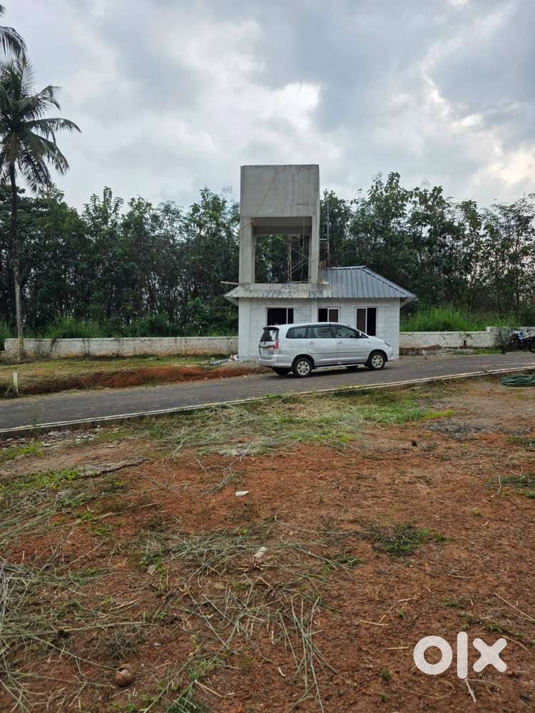 9 Cent House plot for sale in Viyyakurissi,Palakkad