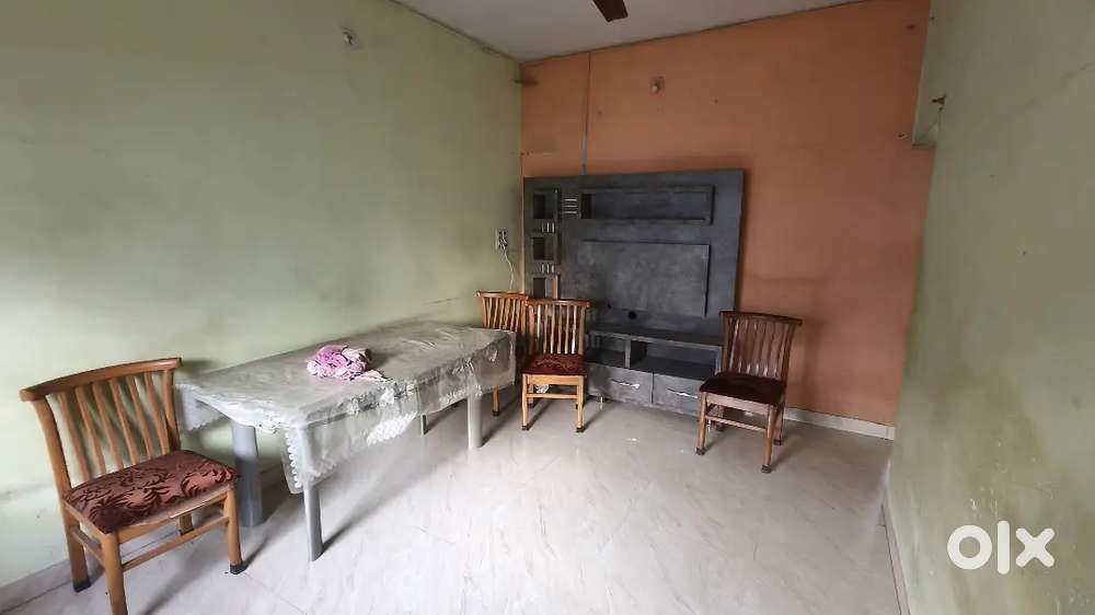 Rent 2bhk sefret house